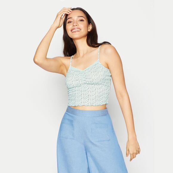 BCBGeneration Women Teal Floral Print Knit Elsa Cropped Camisole Top Size M - Picture 1 of 4